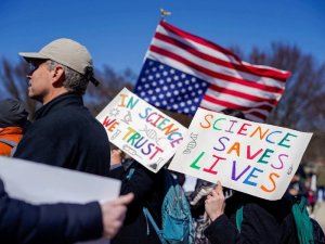 特朗普政策下生命科学领域的挑战与应对